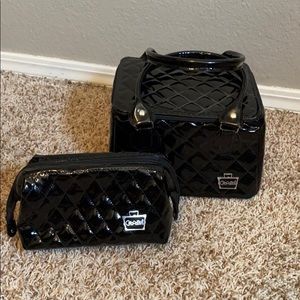 Set of 2 caboodles